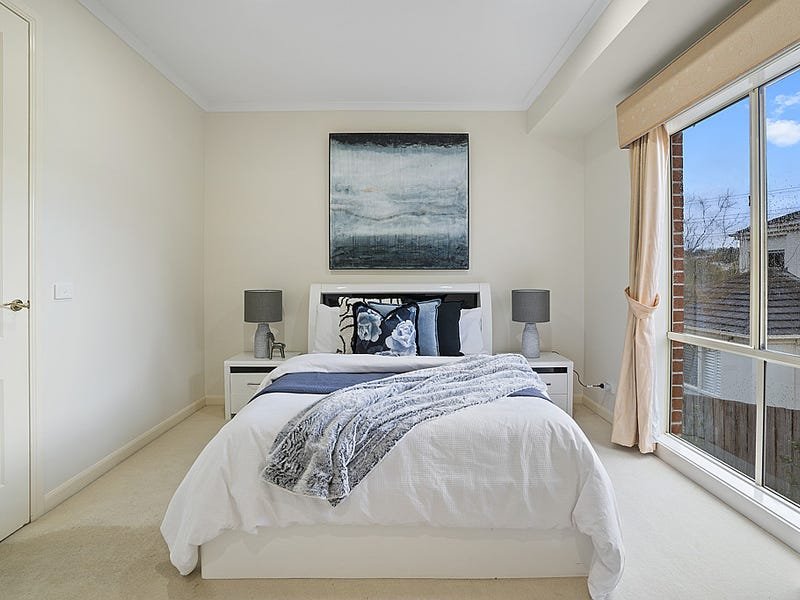 Property Gallery Thumbnail 16
