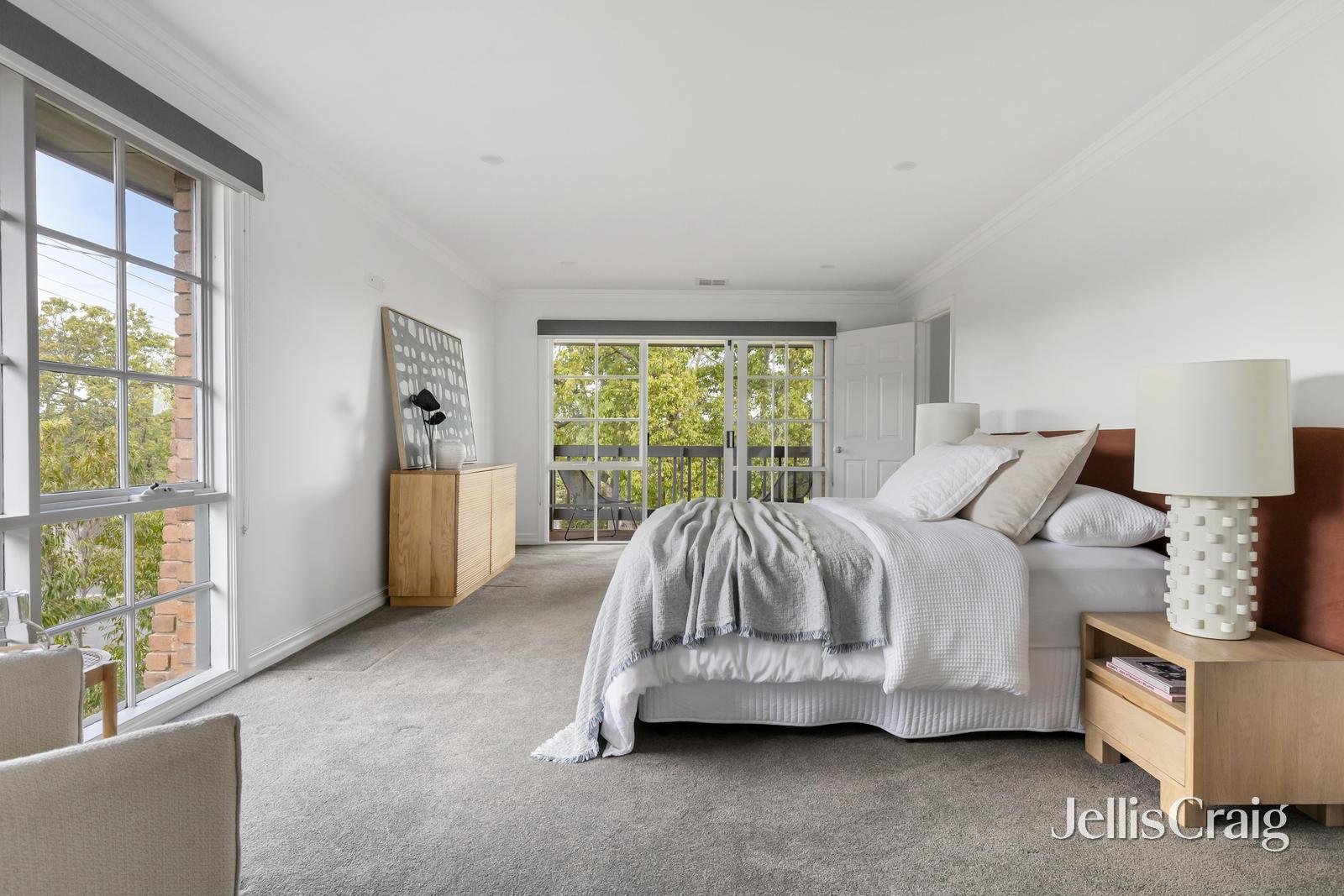 17 Maud Street, Balwyn North image 5