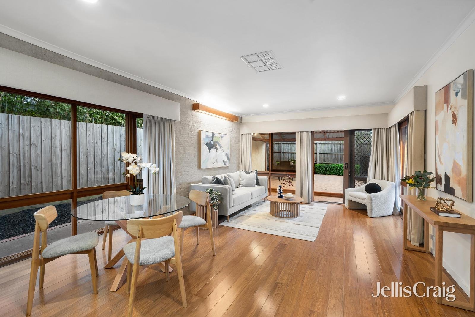 17 Mead Court, Wantirna South image 4