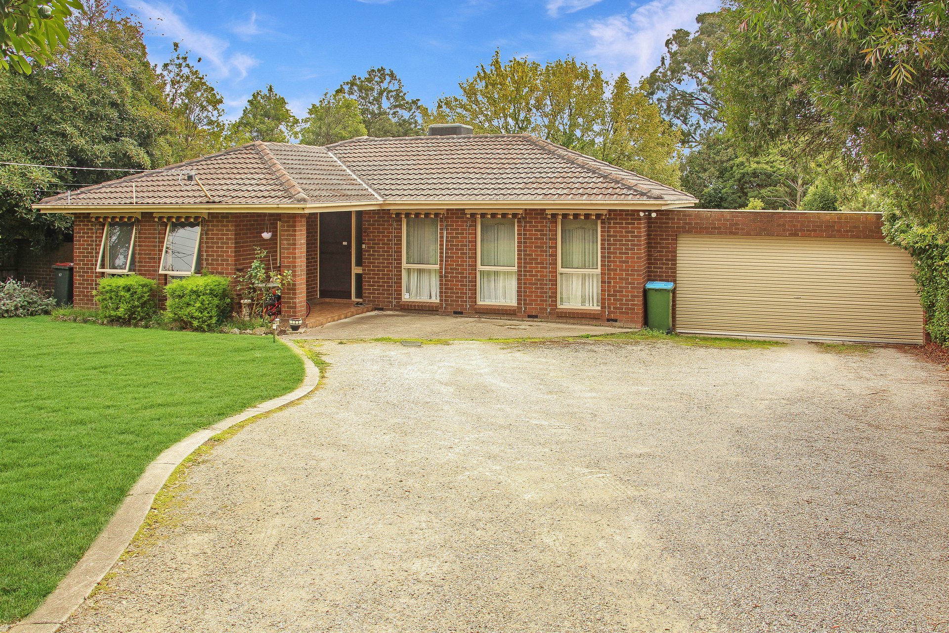17 Meadow Road, Croydon&nbsp;North image 1