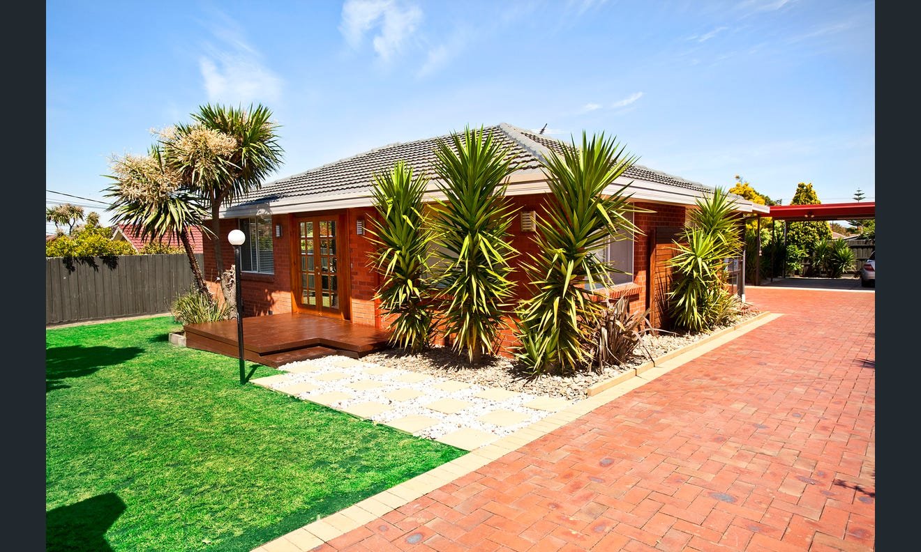 17 Meadowbrook Drive, Wheelers&nbsp;Hill image 1