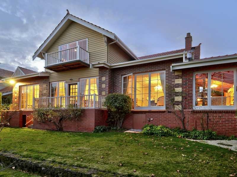 17 Mercer Parade, Newtown image 3
