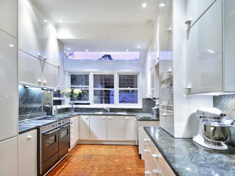 17 Mercer Parade, Newtown image 6