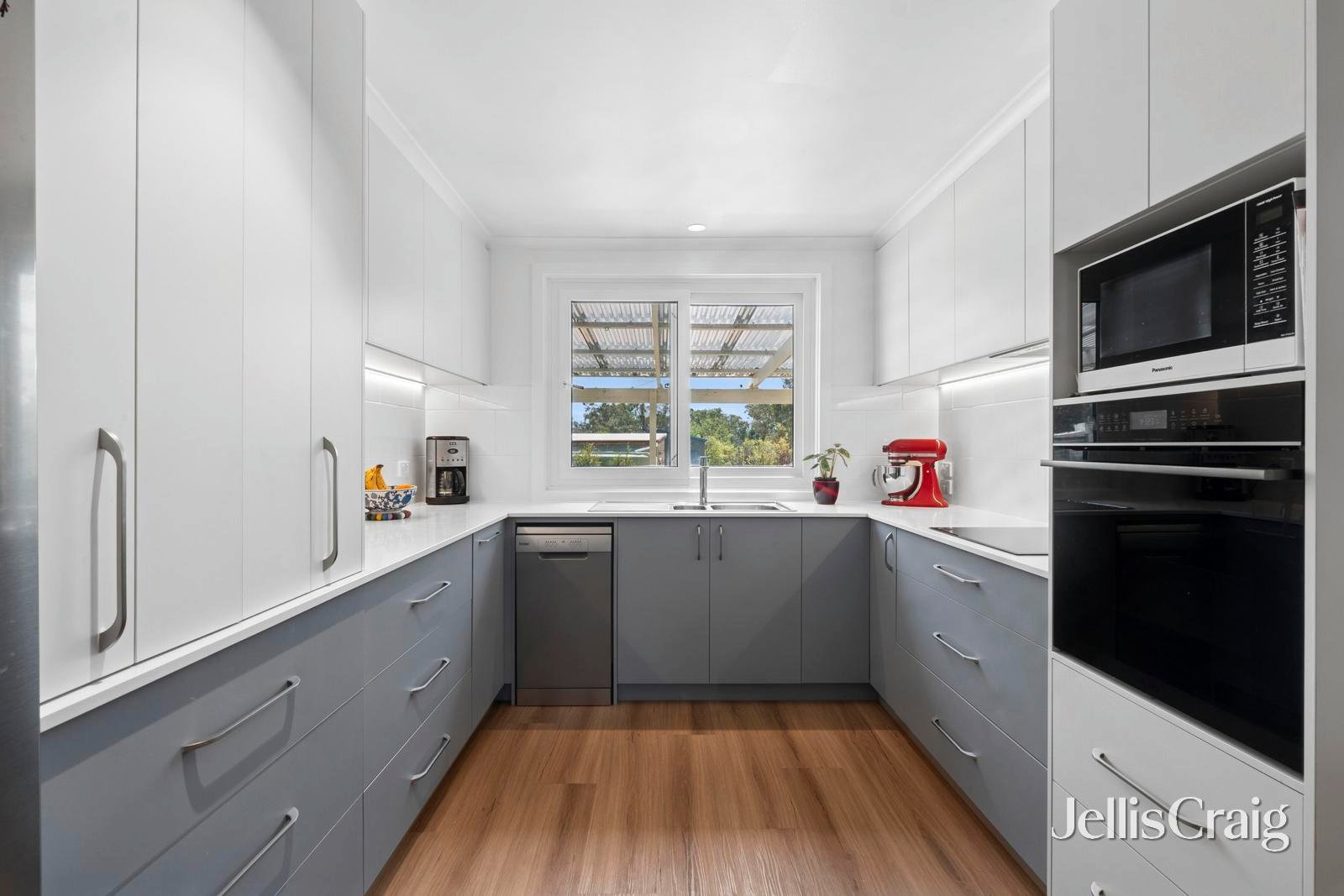 17 Monash Street, Newstead image 5