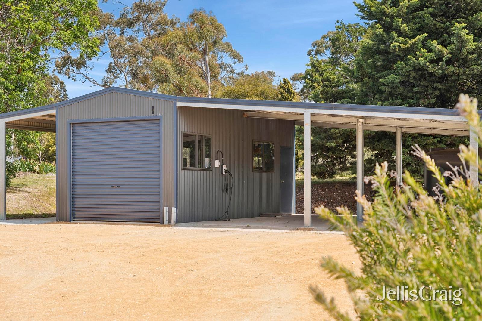 17 Monash Street, Newstead image 11