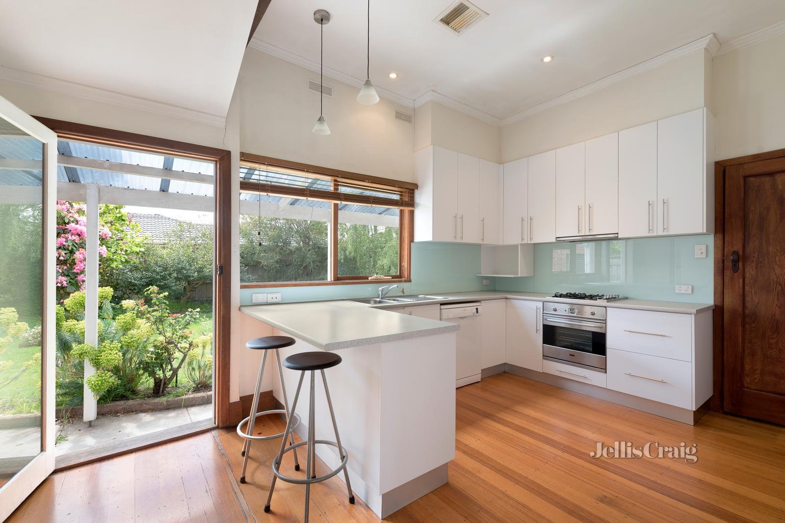 17 Murrumbeena Crescent, Murrumbeena image 5