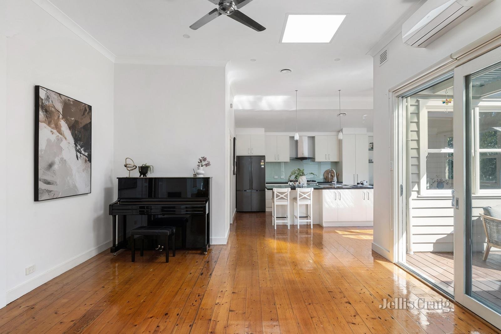17 Narrak Road, Balwyn image 4