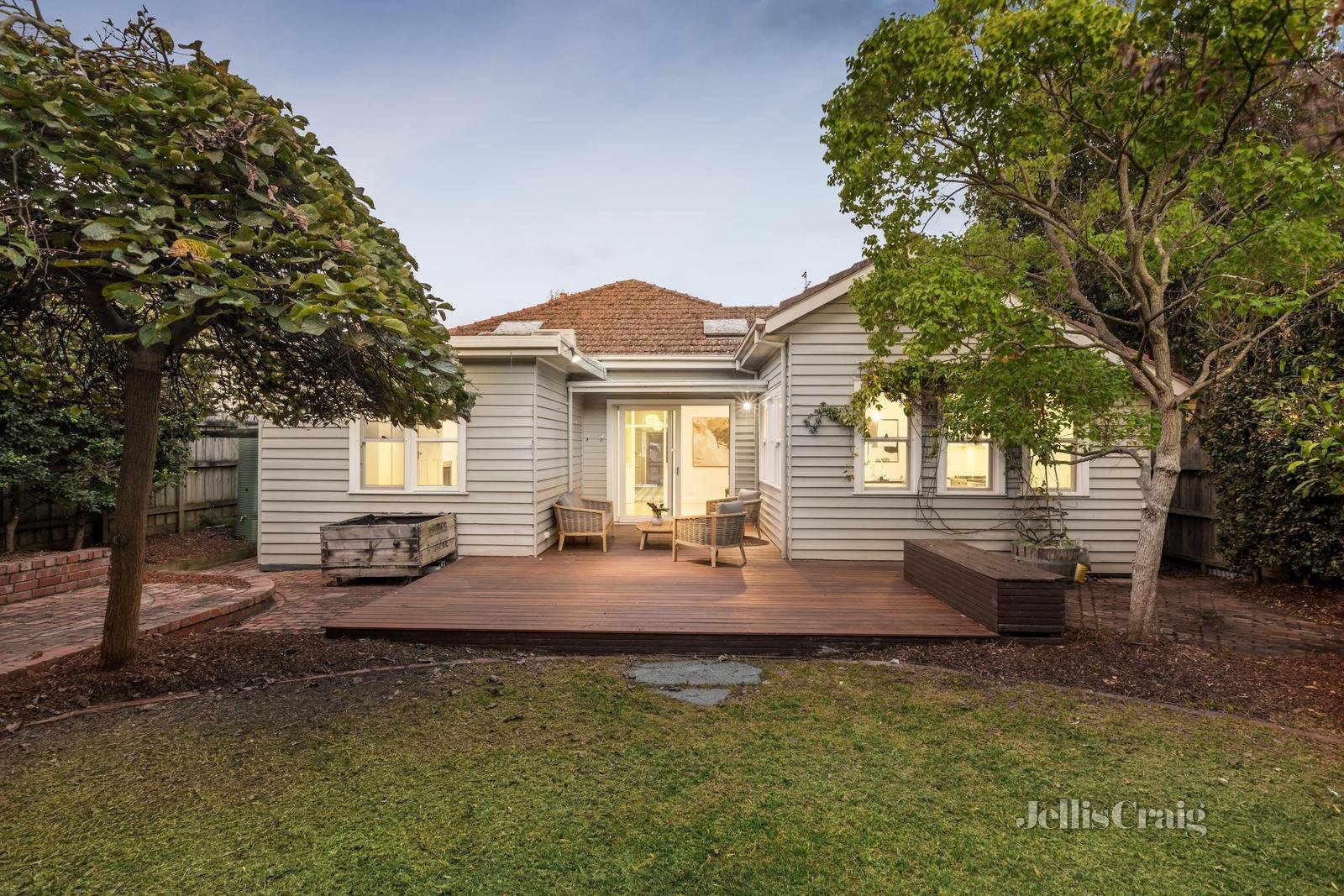 17 Narrak Road, Balwyn image 16
