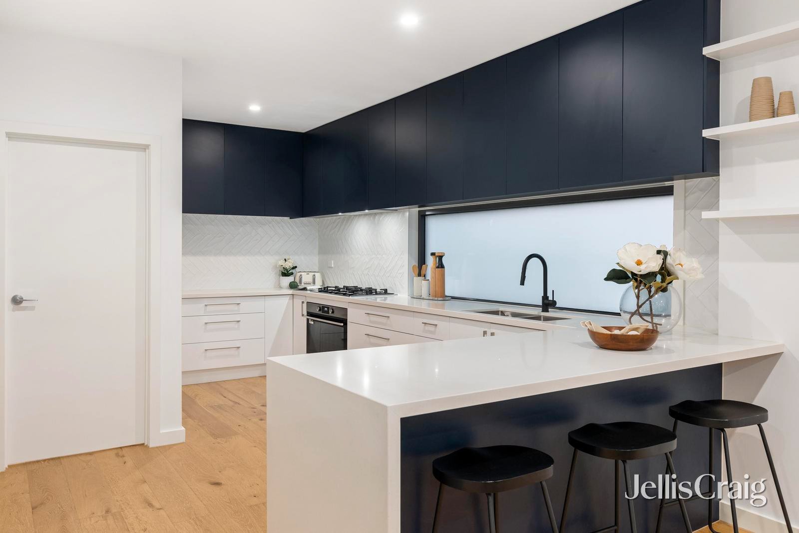 1/7 Niagara Road, Donvale image 5