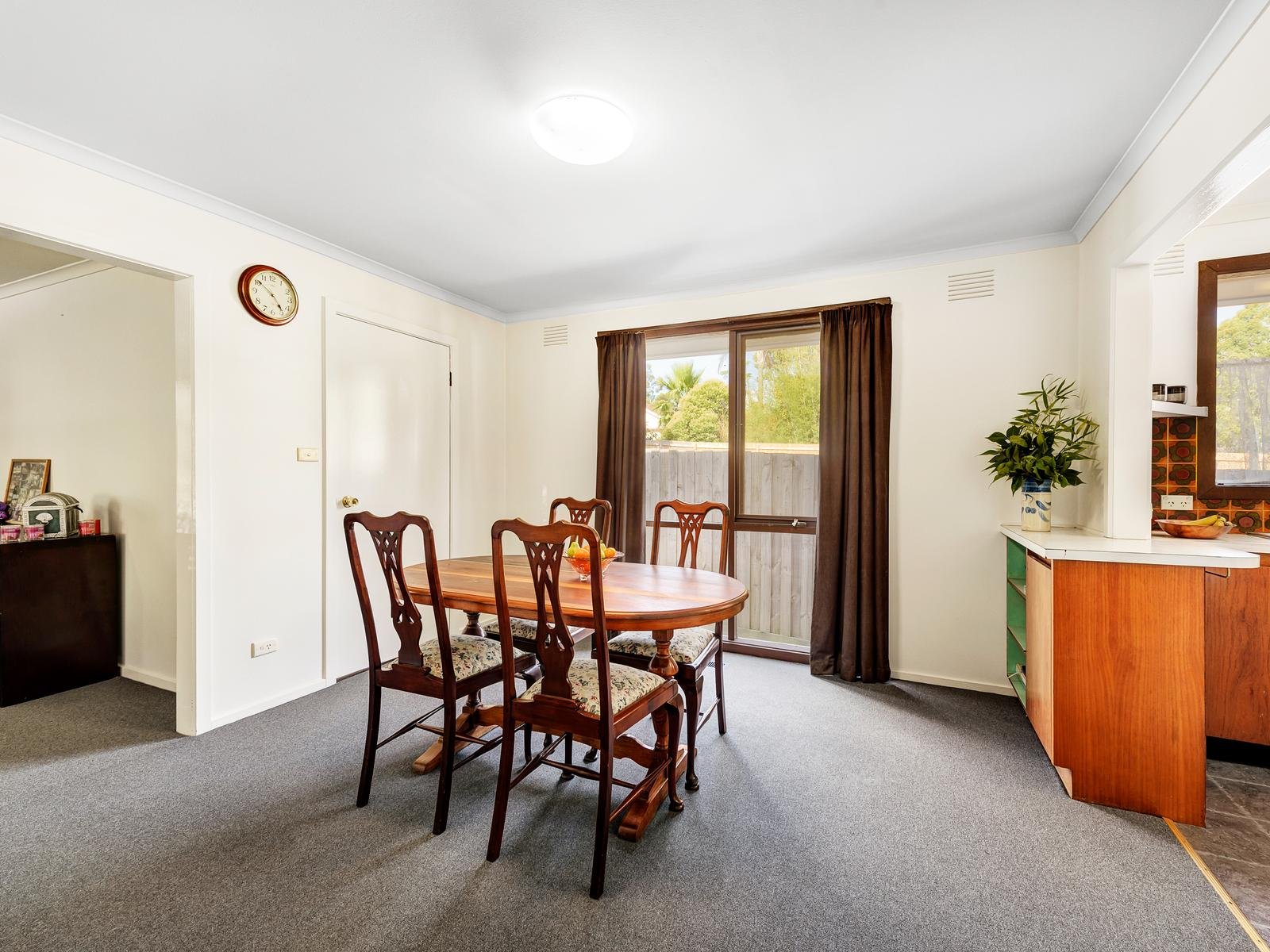 17 Oliver Avenue, Blackburn image 3