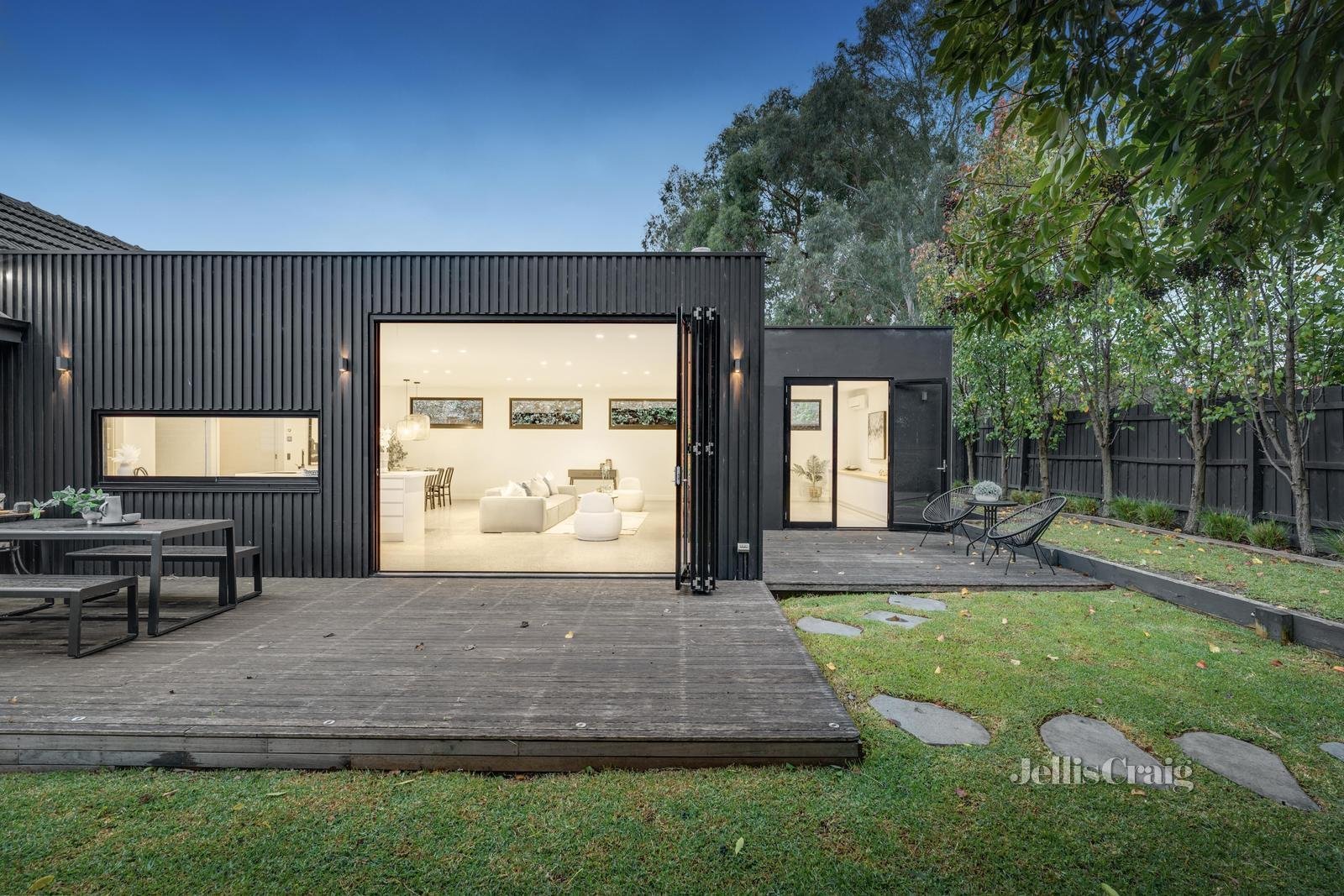 17 O'Shannessy Street, Nunawading image 12
