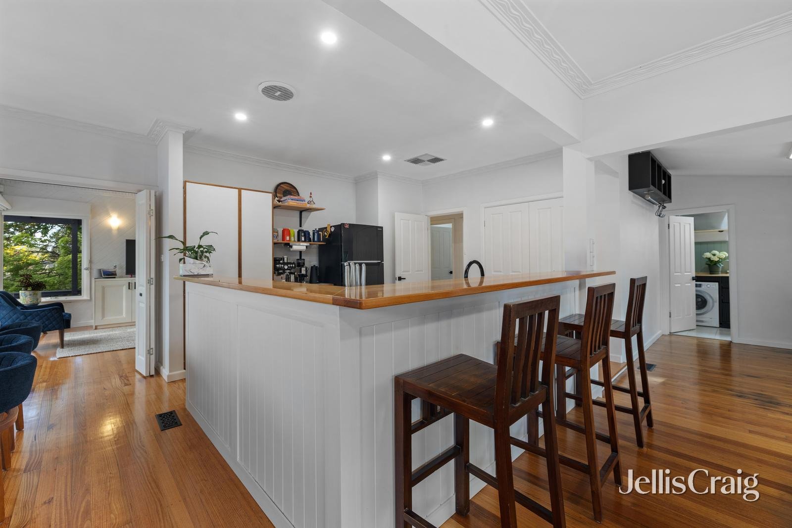 17 Owen Street, Mitcham image 6