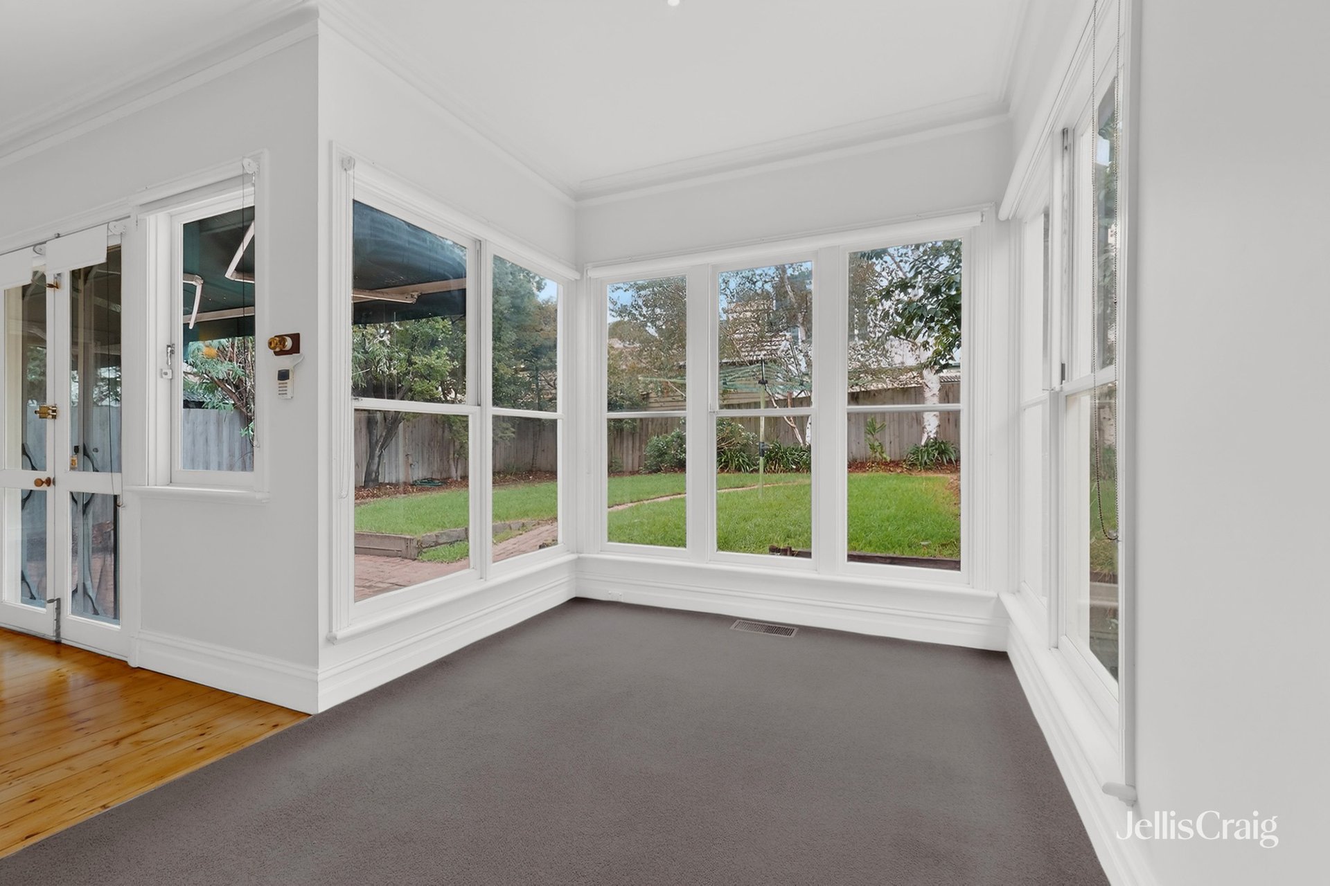 17 Oxley Road, Hawthorn image 5