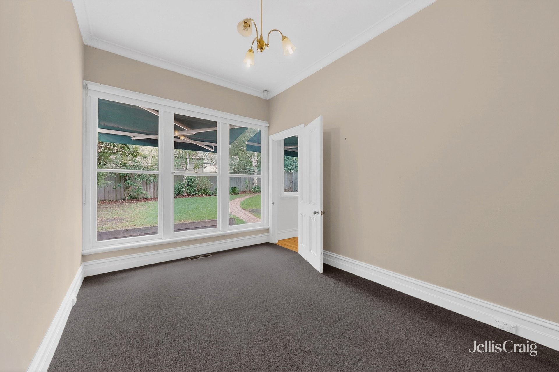 17 Oxley Road, Hawthorn image 6