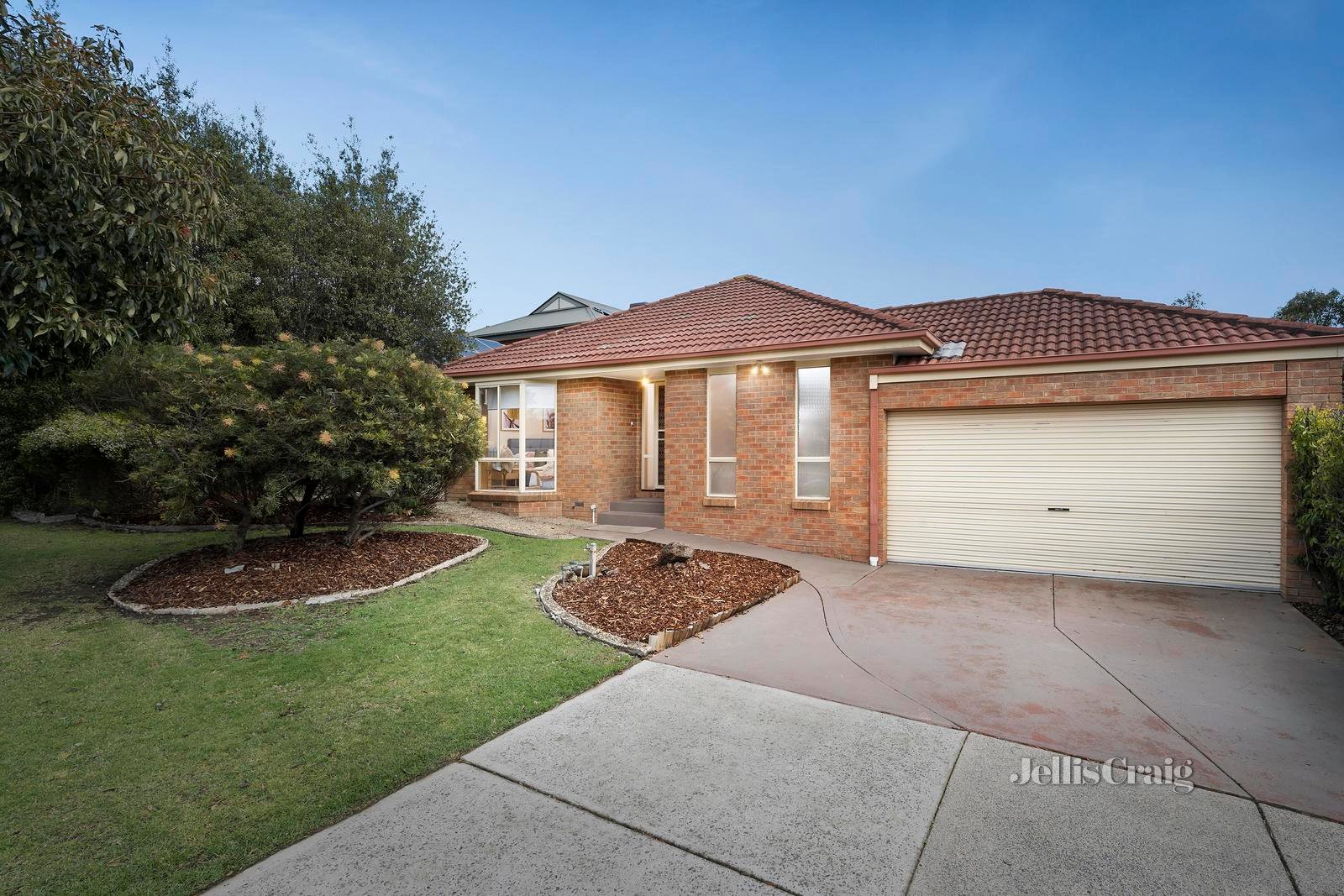 17 Panorama Rise, Lilydale image 1