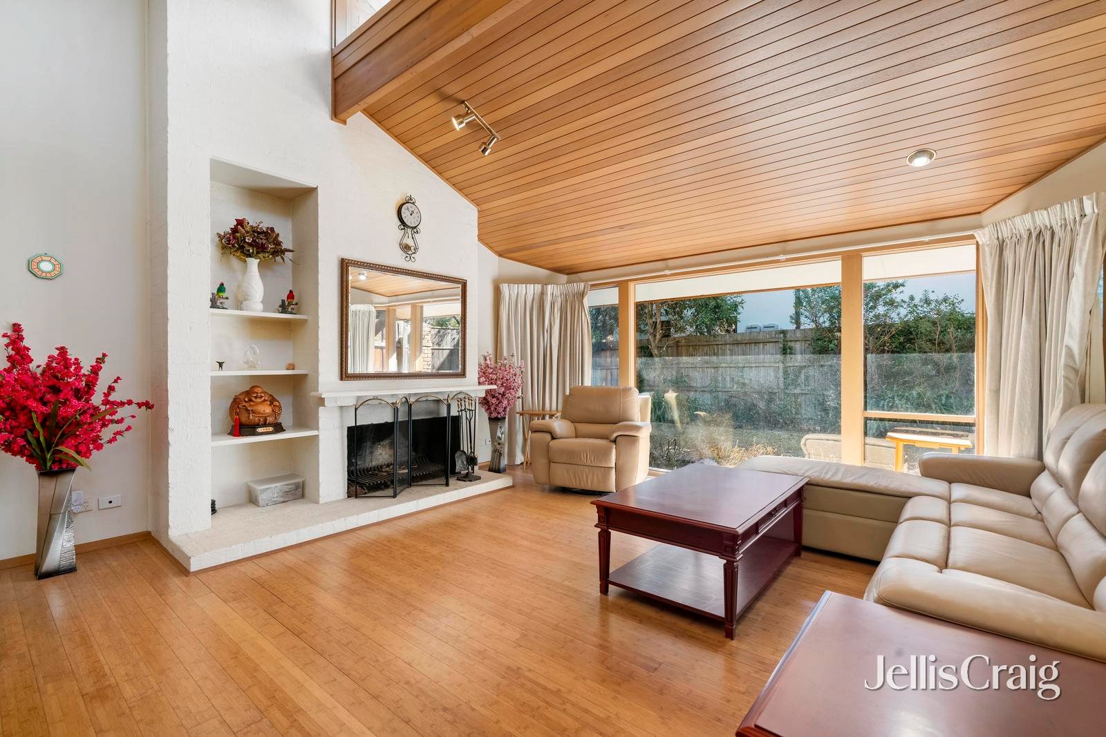 17 Panoramic Grove, Glen&nbsp;Waverley image 2