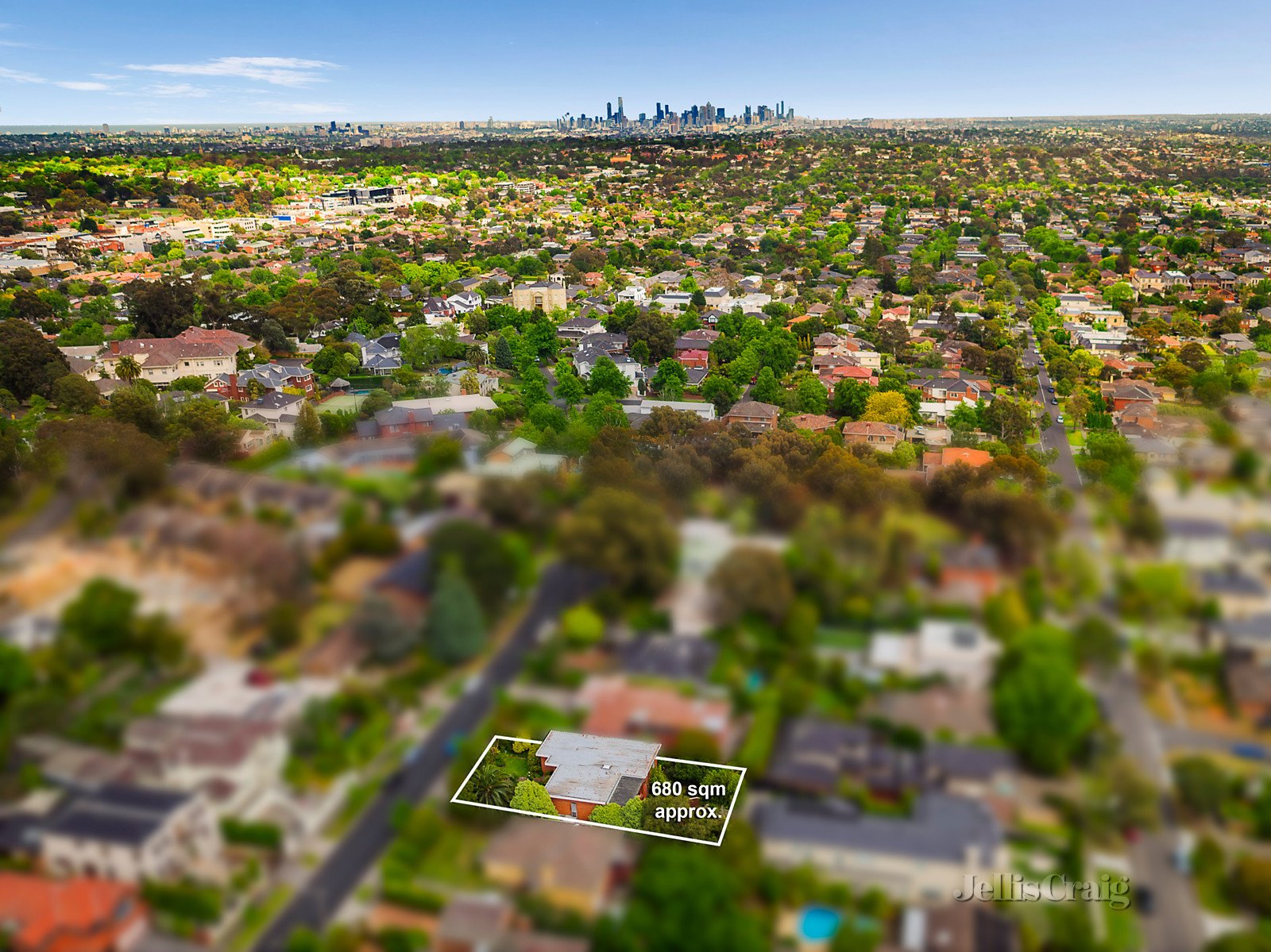 17 Parkdale Avenue, Balwyn image 7