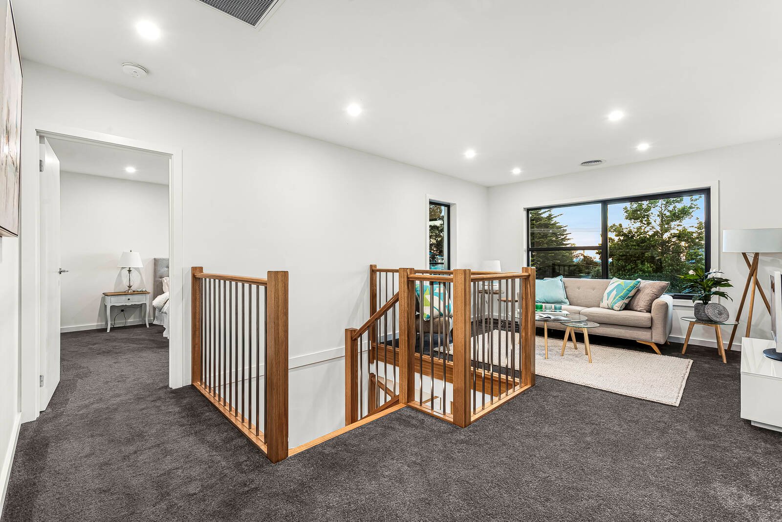 Property Gallery Thumbnail 7