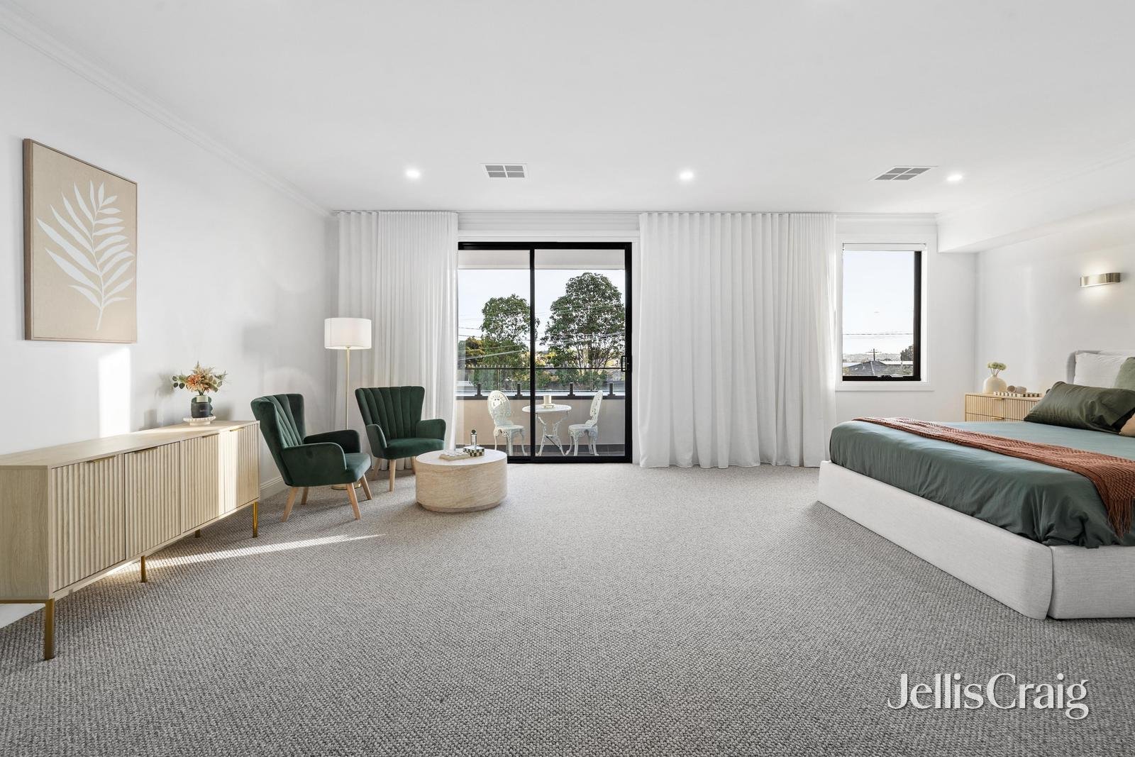 17 Pinnacle Crescent, Bulleen image 9