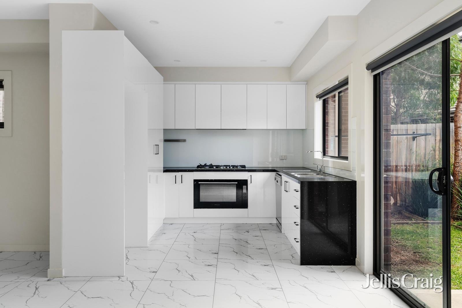 1/7 Poplar Crescent, Bellfield image 5