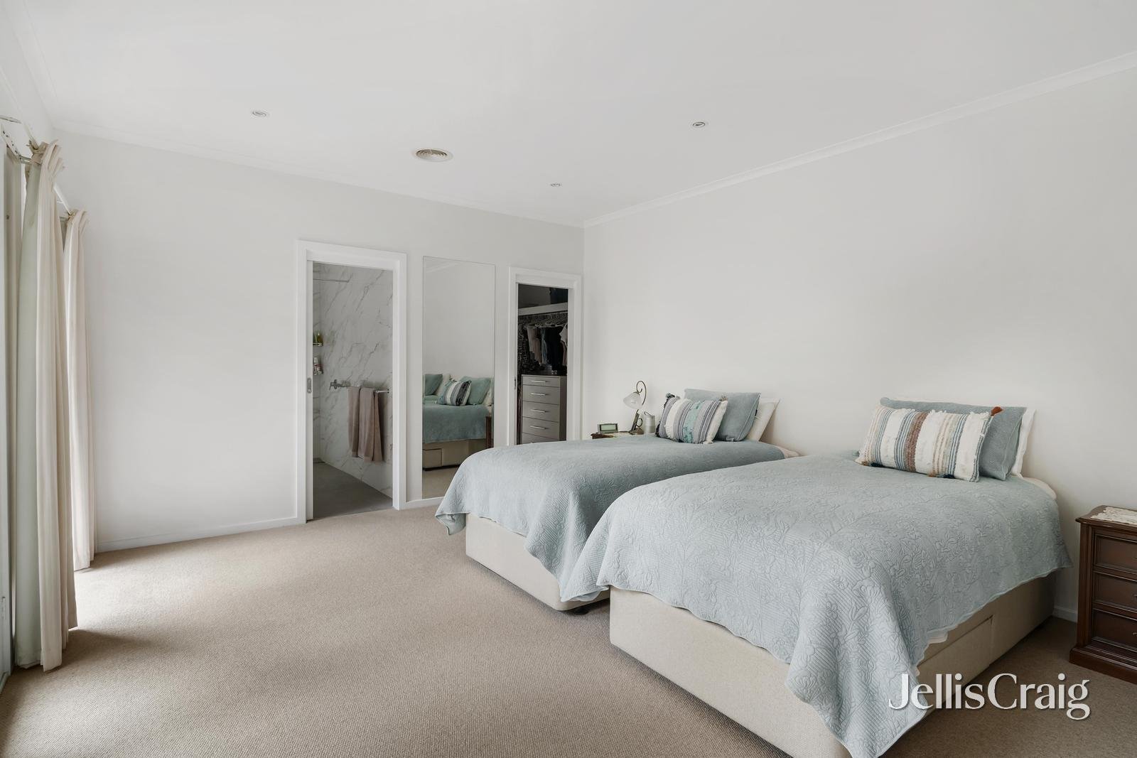 17 Prunella Close, Doncaster image 4