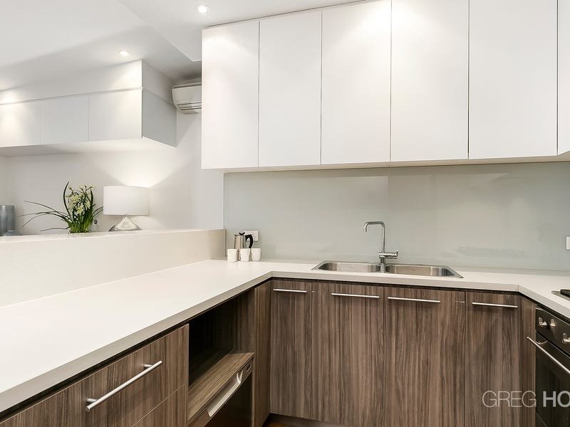 17 Raglan Street, Port Melbourne image 4