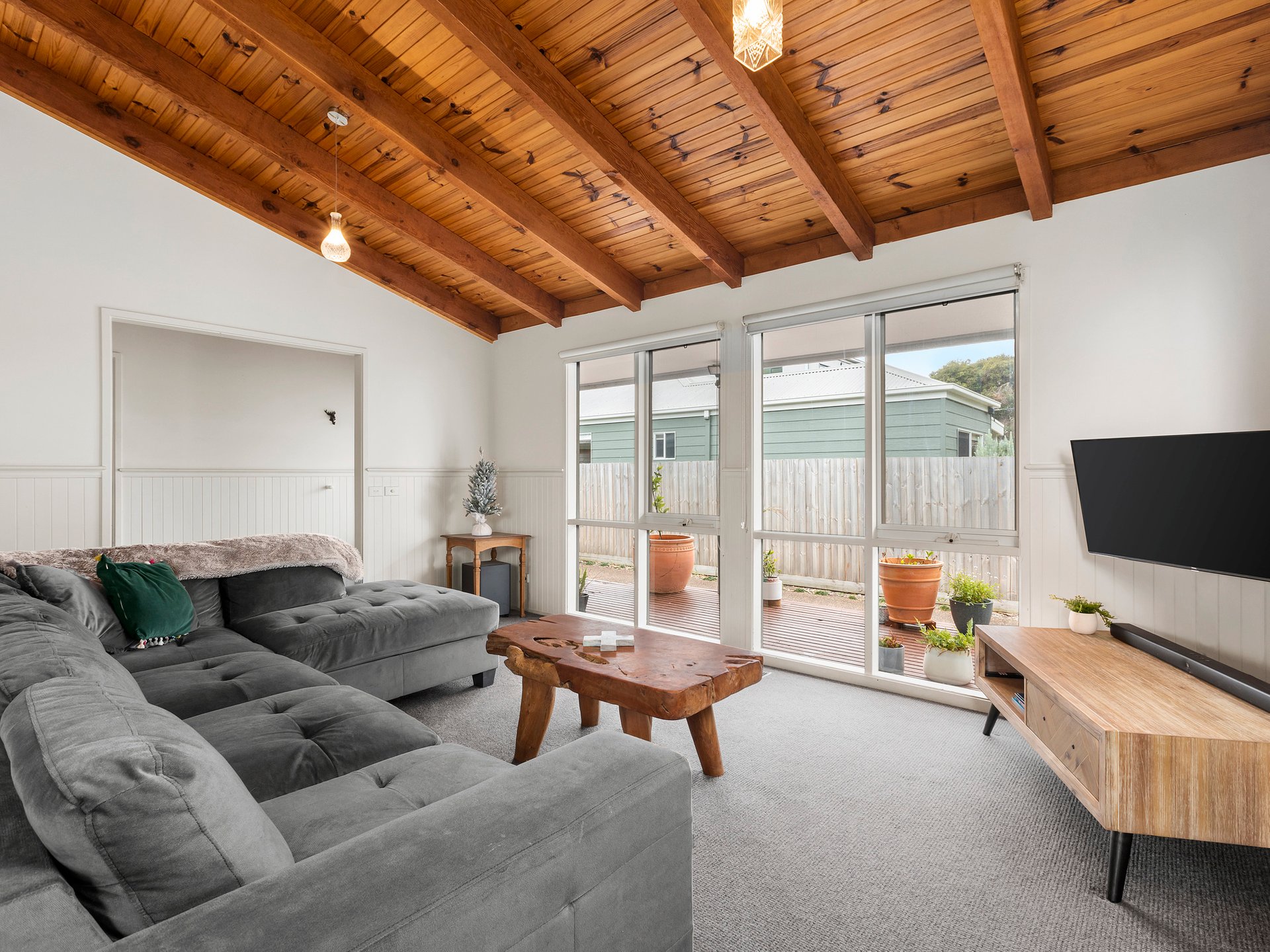 Property Gallery Thumbnail 2
