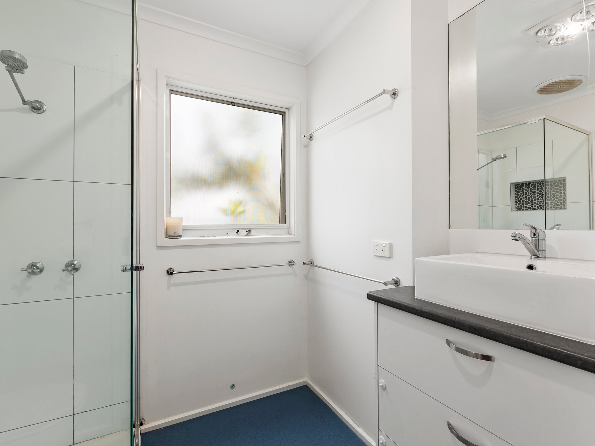 Property Gallery Thumbnail 7