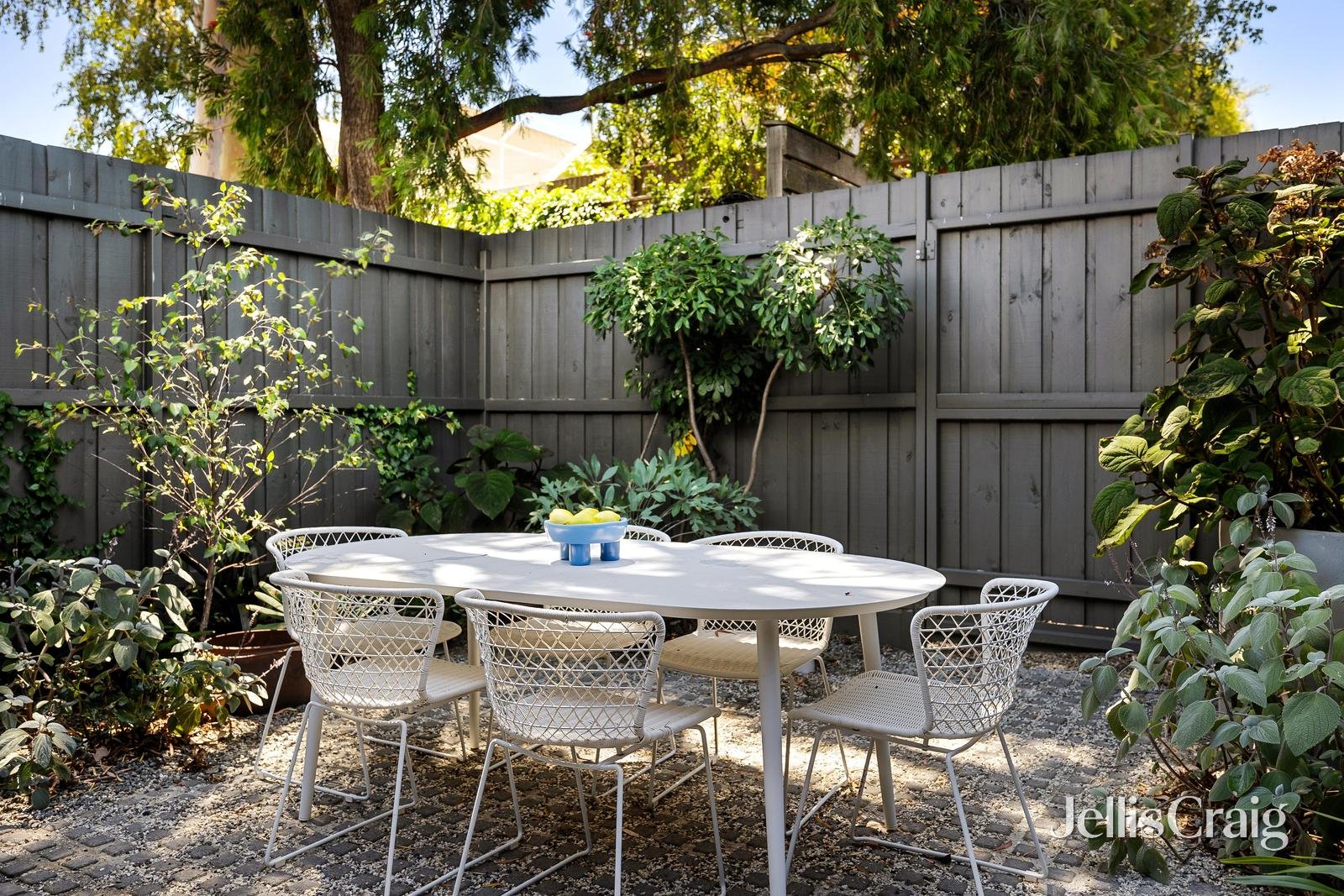 17 Rotherwood Street, Richmond image 9