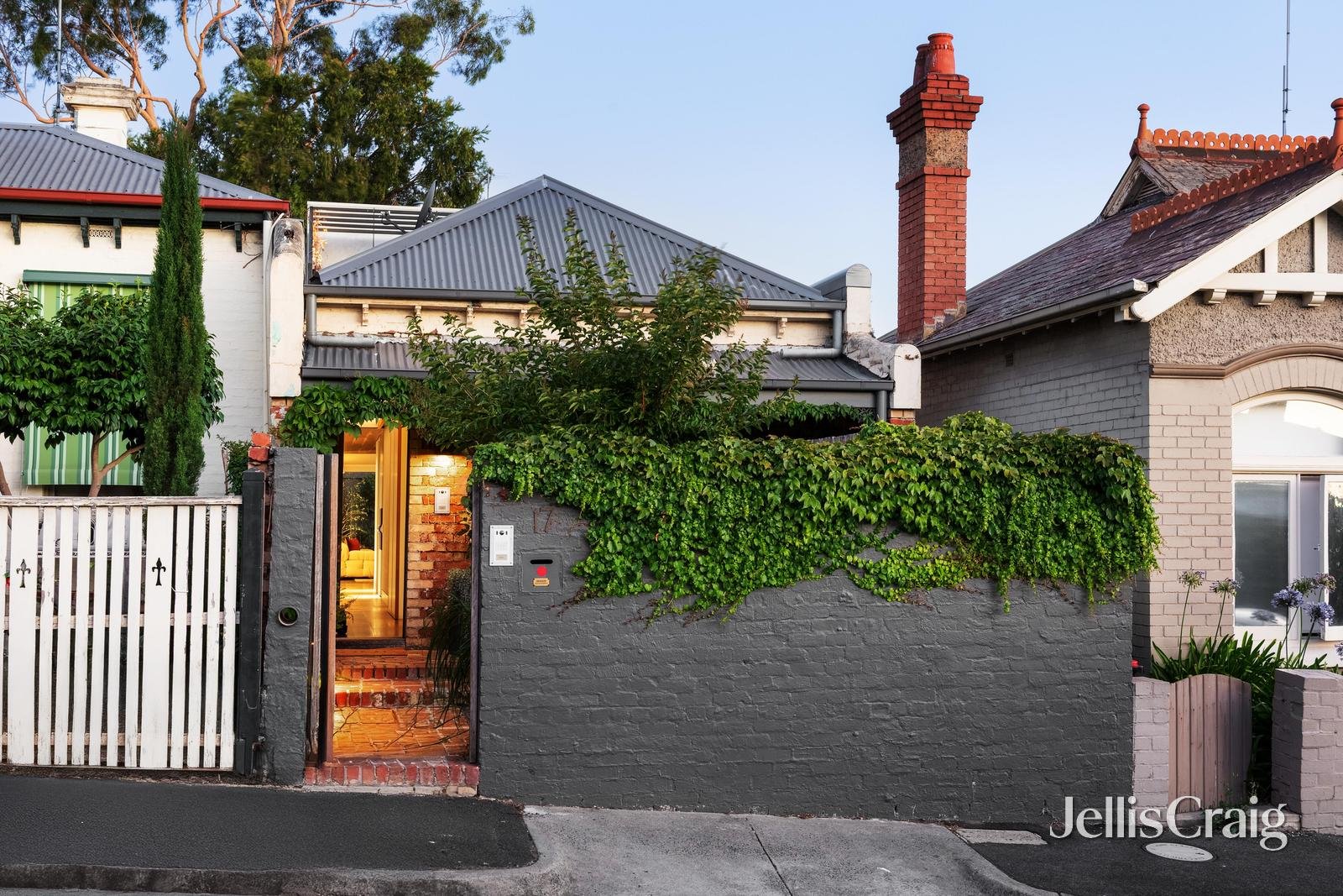 17 Rotherwood Street, Richmond image 15