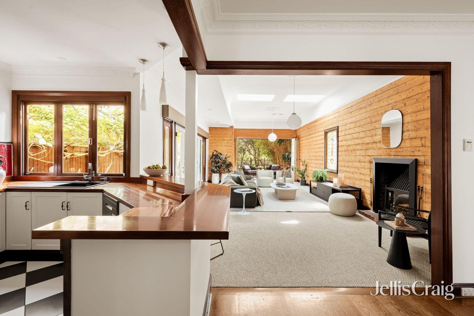 17 Rucker Street, Northcote image 2