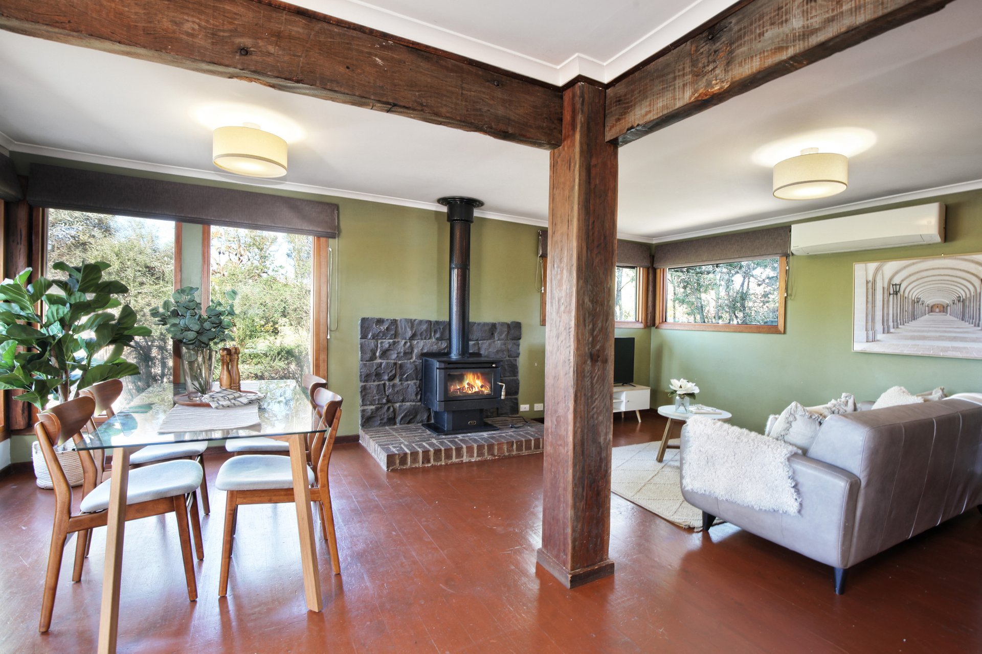 Property Gallery Thumbnail 6