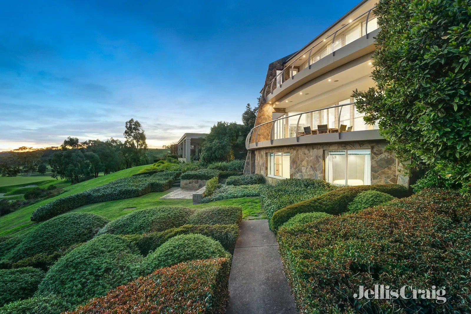 17 Saint John Circle, Chirnside&nbsp;Park image 12