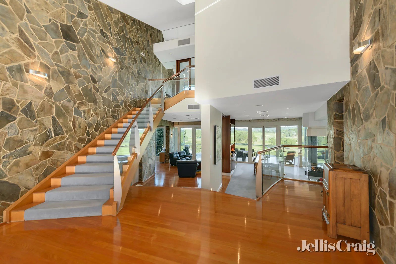 17 Saint John Circle, Chirnside&nbsp;Park image 2