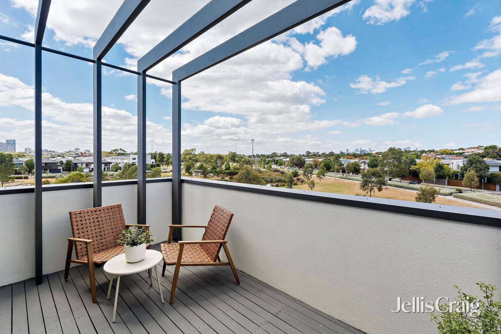 17 Sanctuary Walk, Ascot&nbsp;Vale image 8