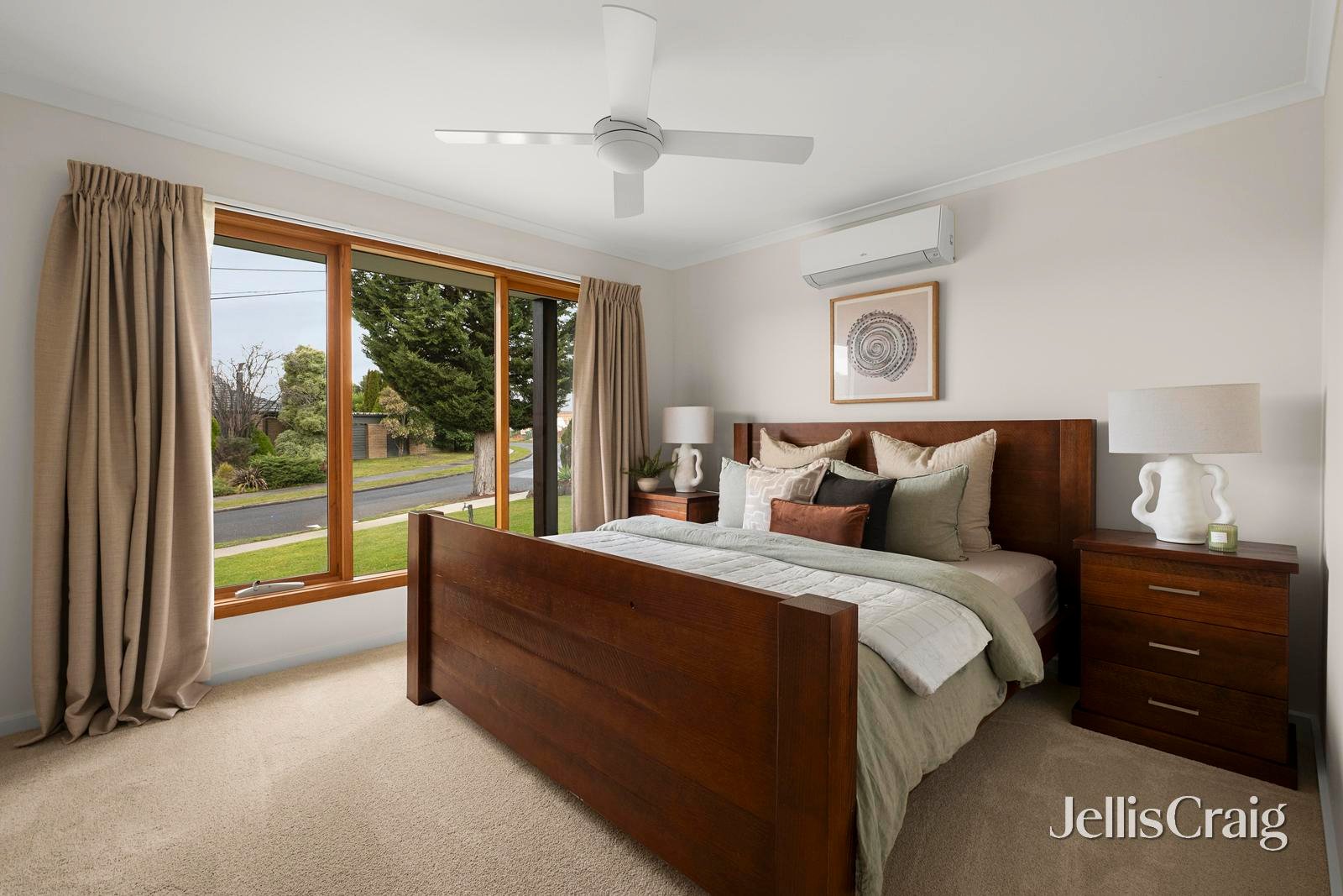 17 Sherlowe Crescent, Viewbank image 9