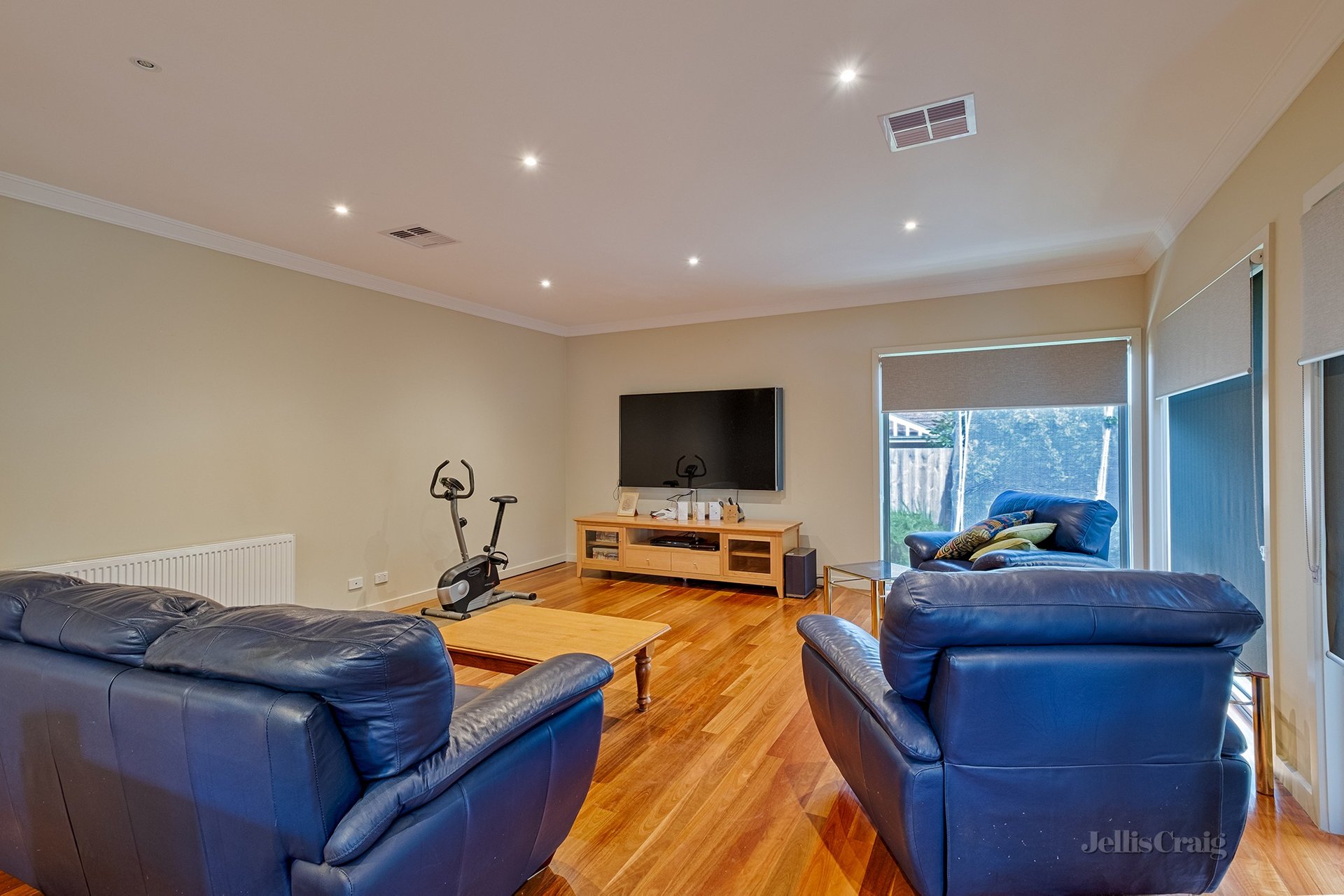 17 Sherwood Road, Mount&nbsp;Waverley image 4