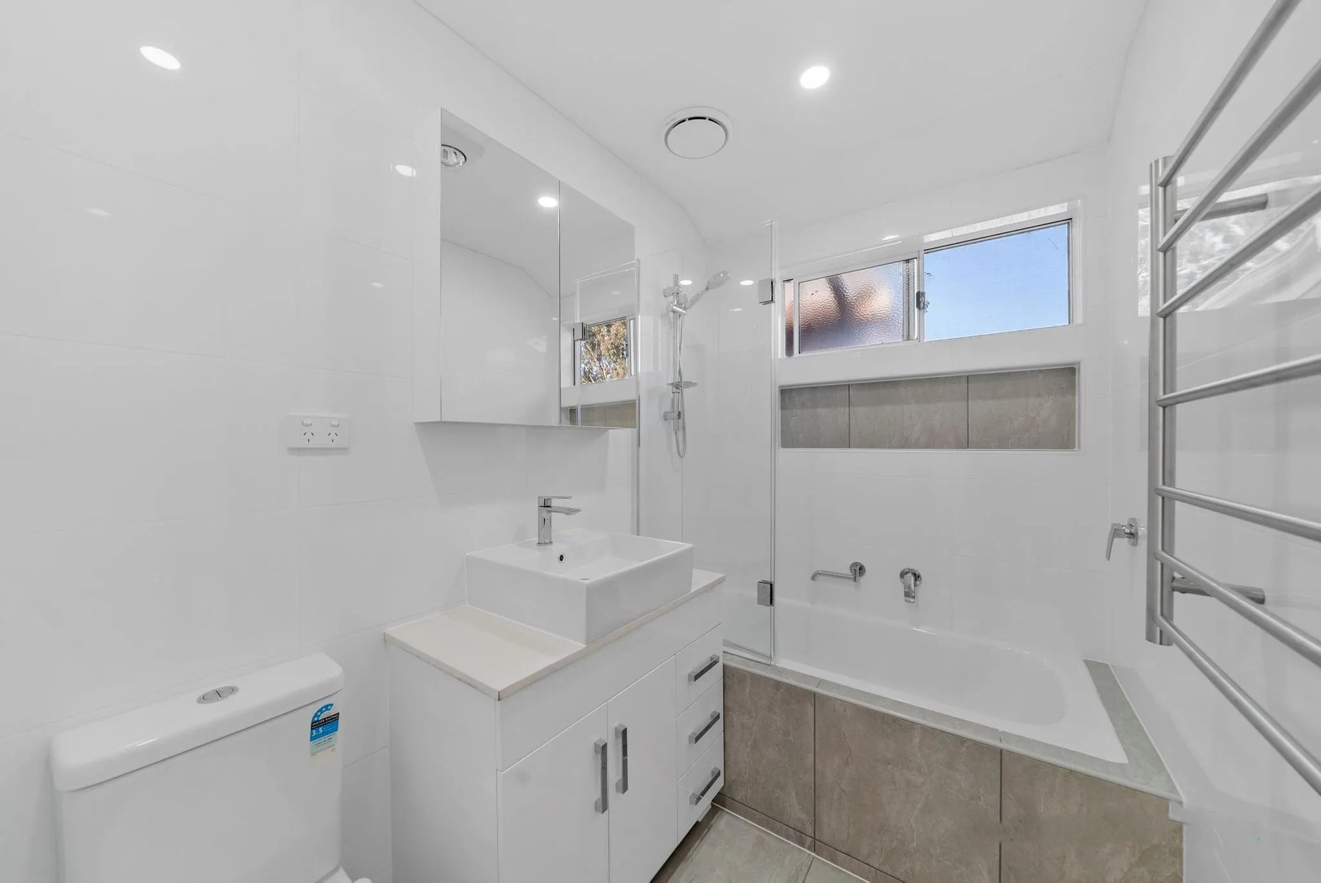 1/7 South Gateway, Avondale&nbsp;Heights image 7