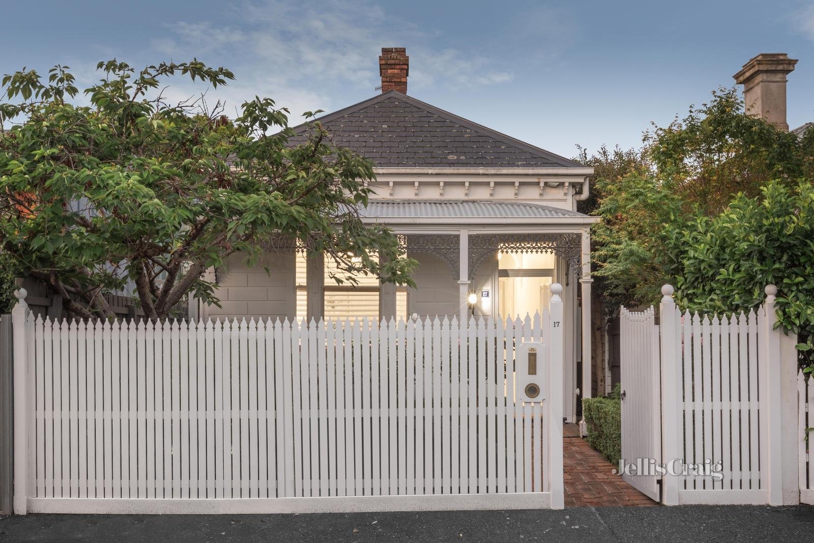 17 Spring Street, Prahran image 10