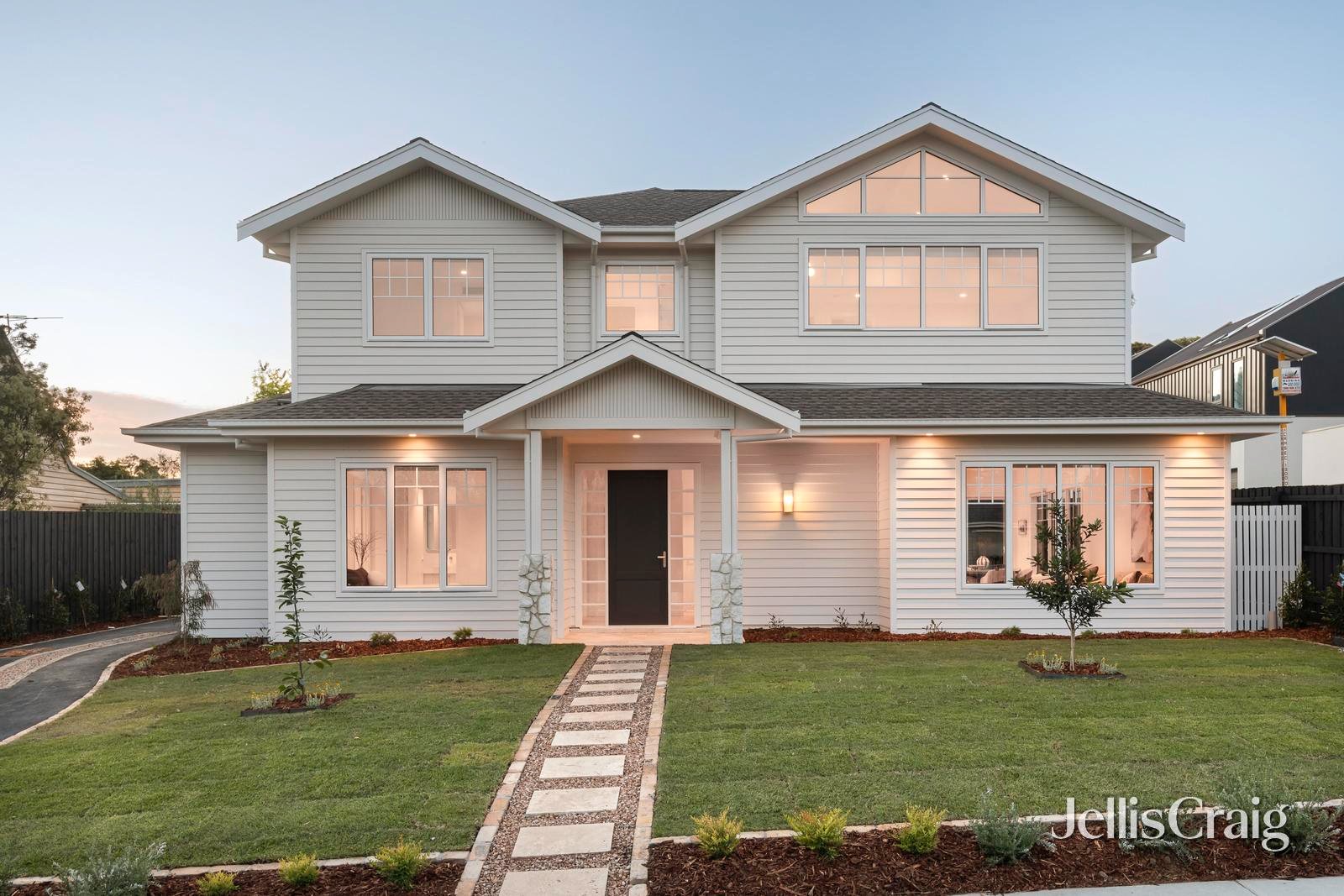 1/7 Springfield Street, Briar Hill image 1