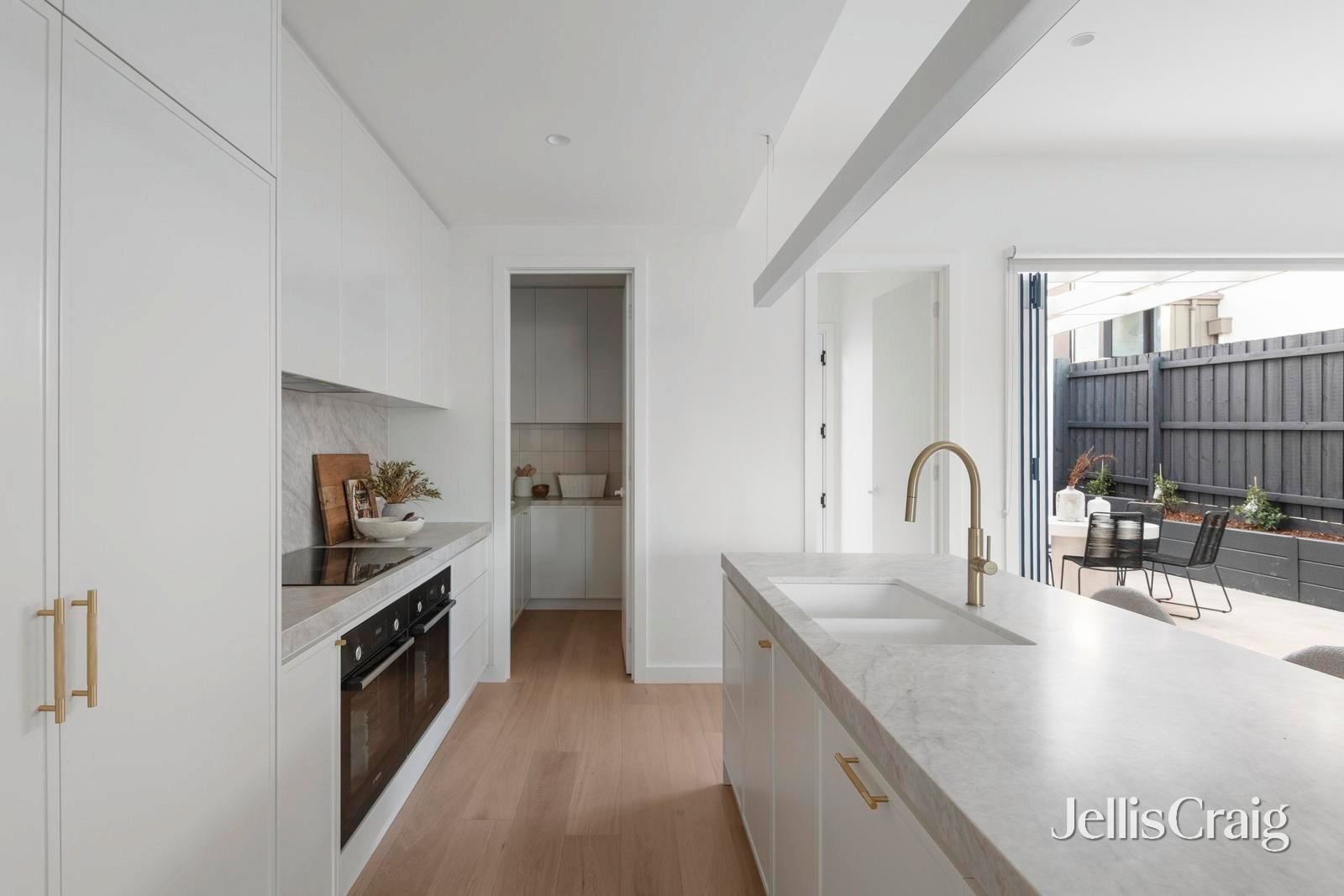 1/7 Springfield Street, Briar Hill image 5