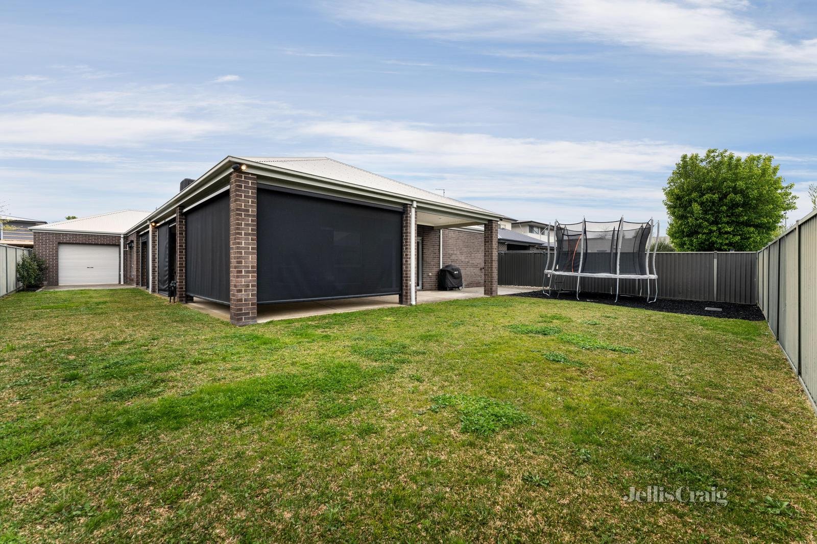 17 St Leger Close, Newington image 8