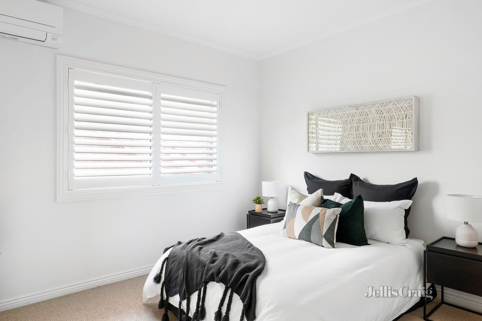 17 Stevens Close, Kew image 11