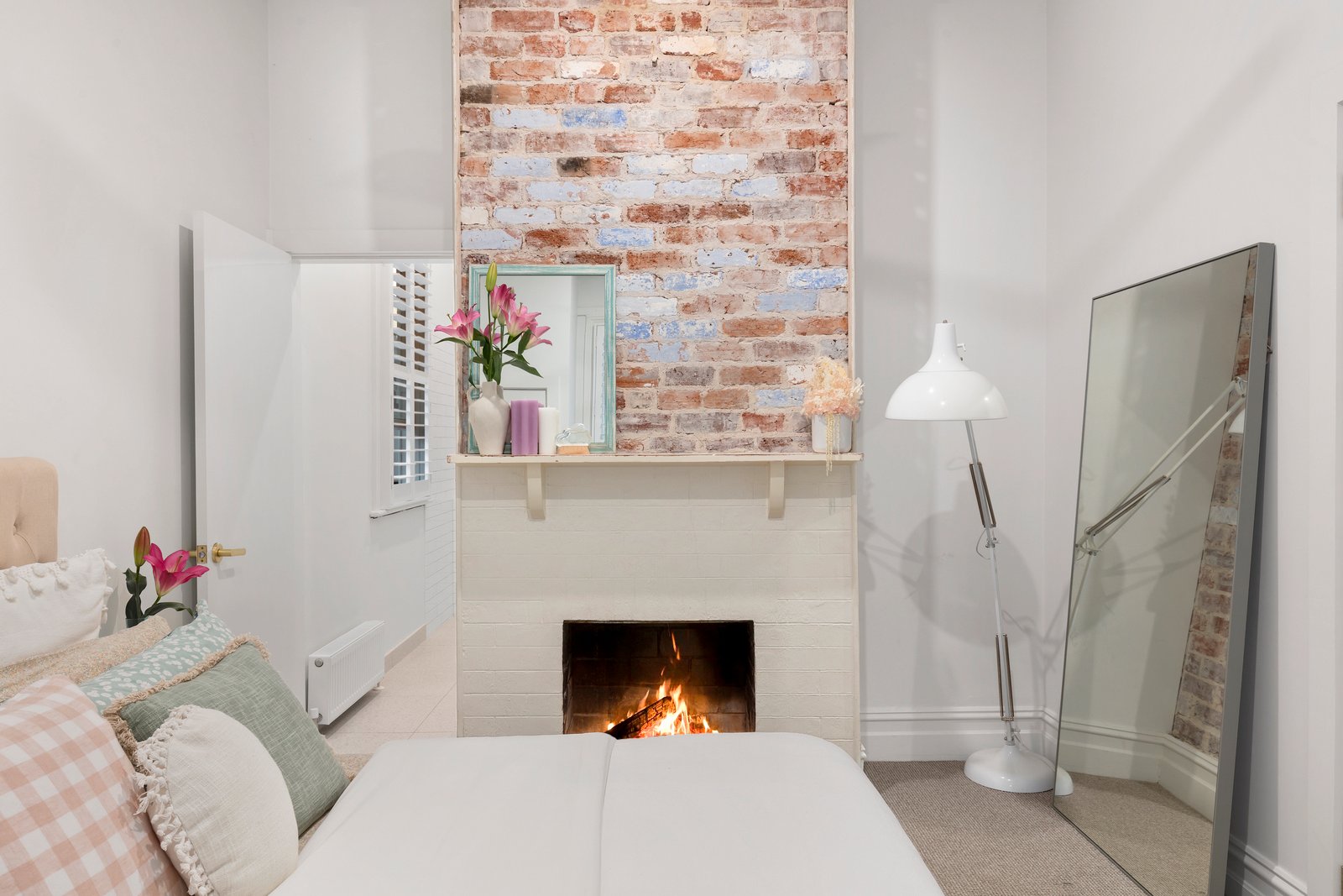 Property Gallery Thumbnail 16