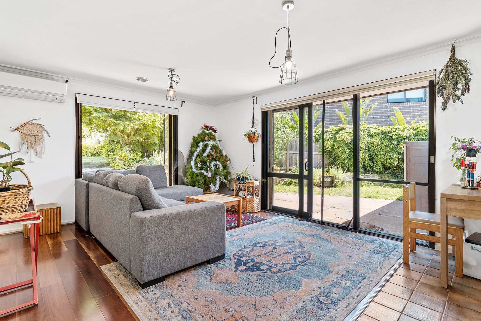 Property Gallery - Main Image