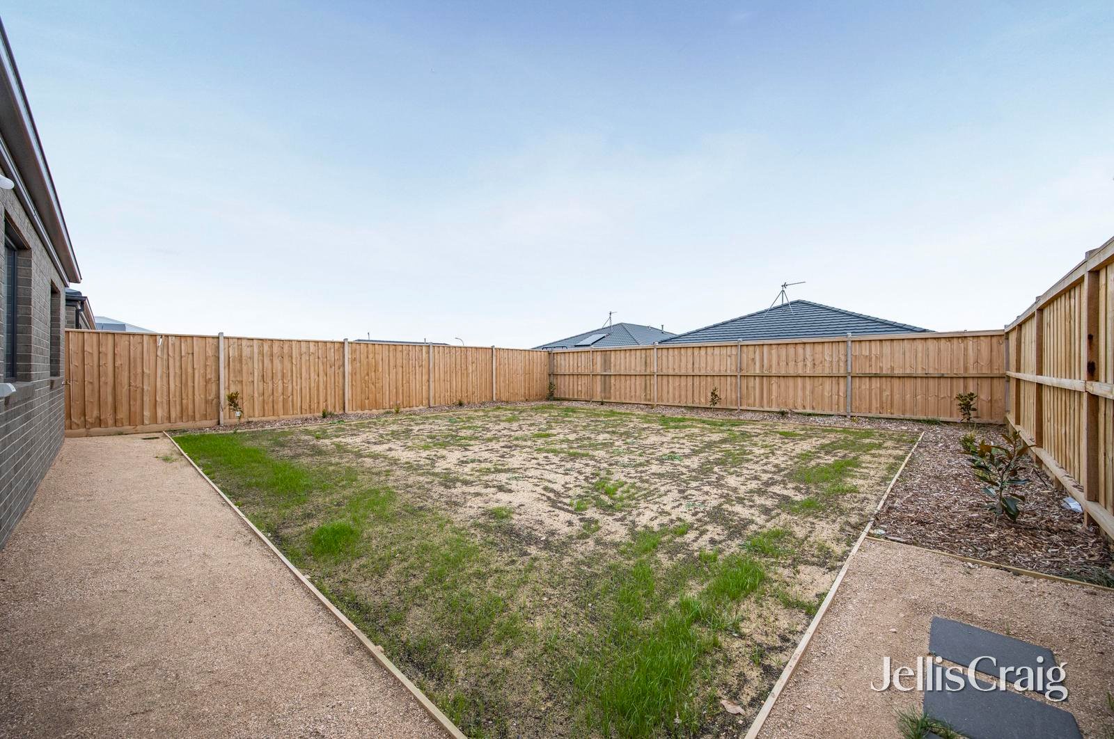 17 Sunpeaks Street, Winter&nbsp;Valley image 8