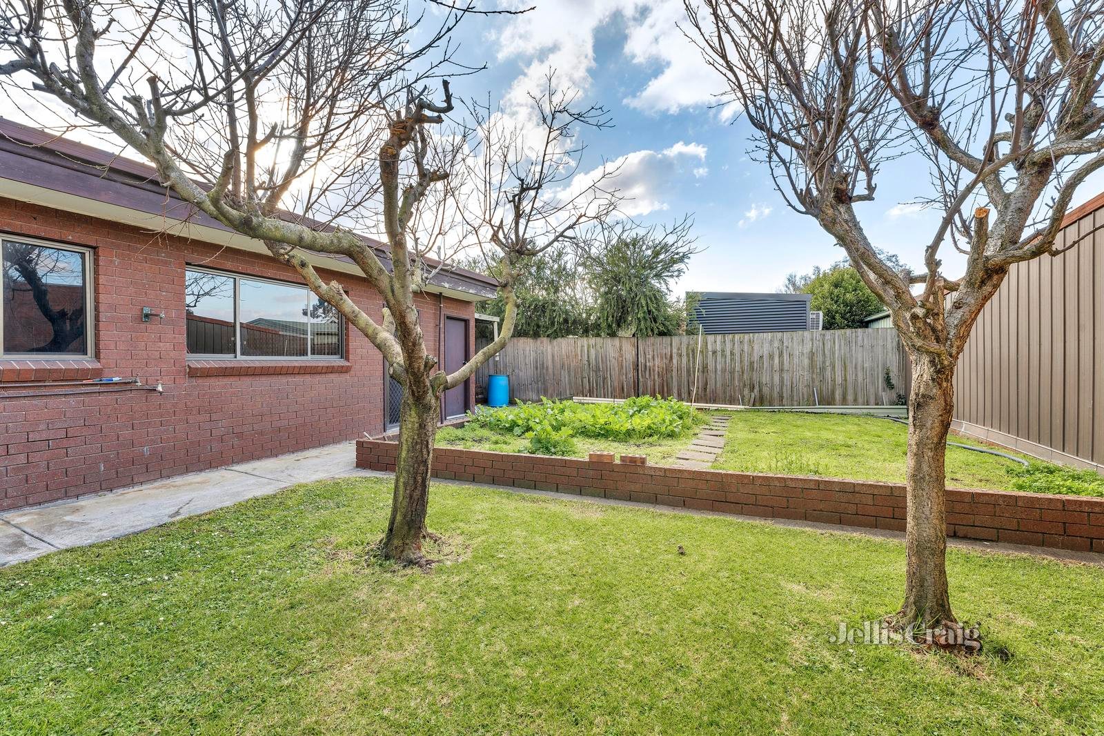 17 Suvla Grove, Coburg North image 13