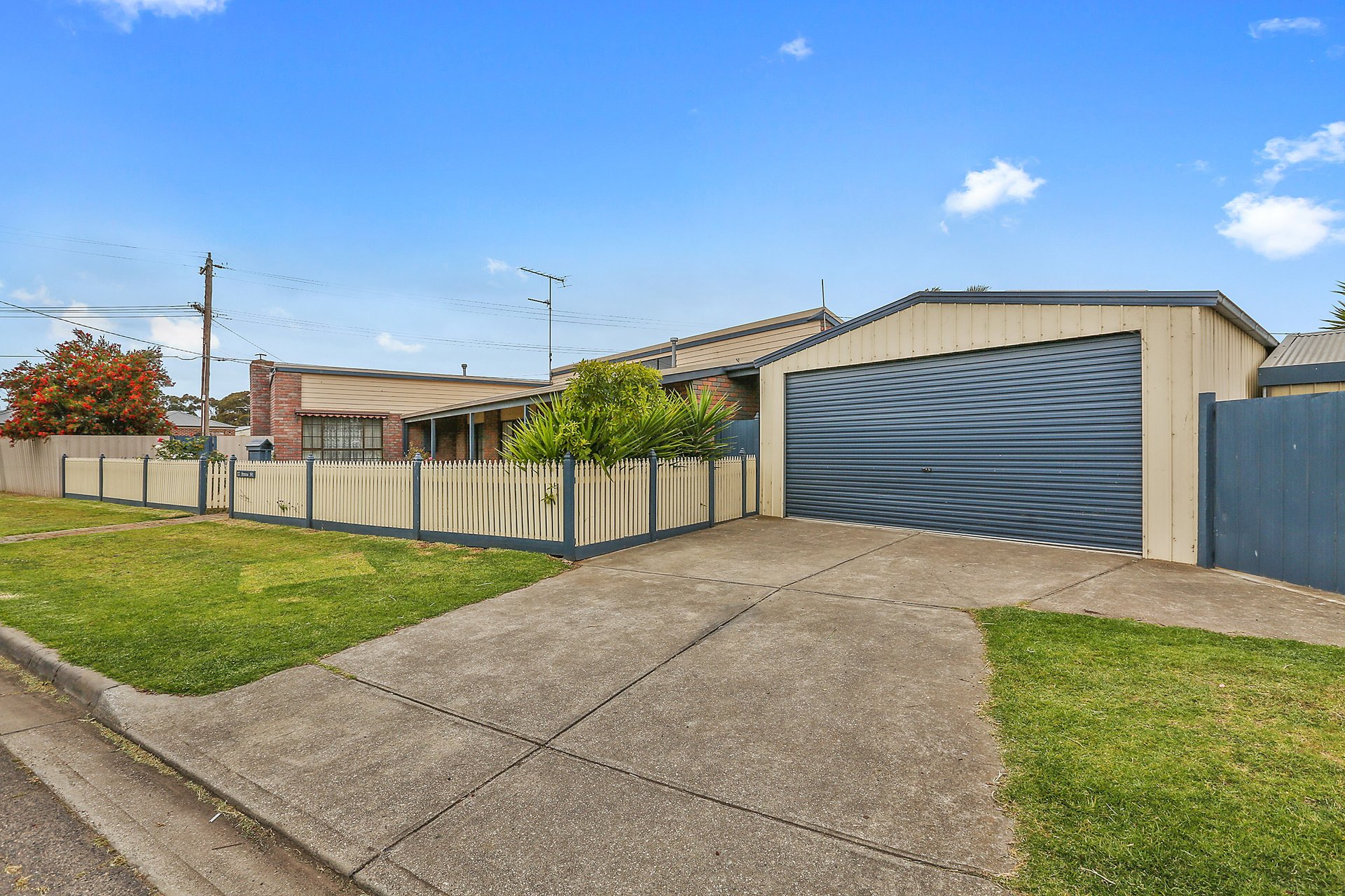 17 Swan Street, Lara image 13
