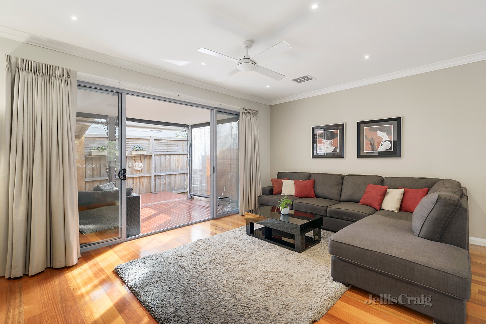 1/7 Talford Street, Doncaster East image 7