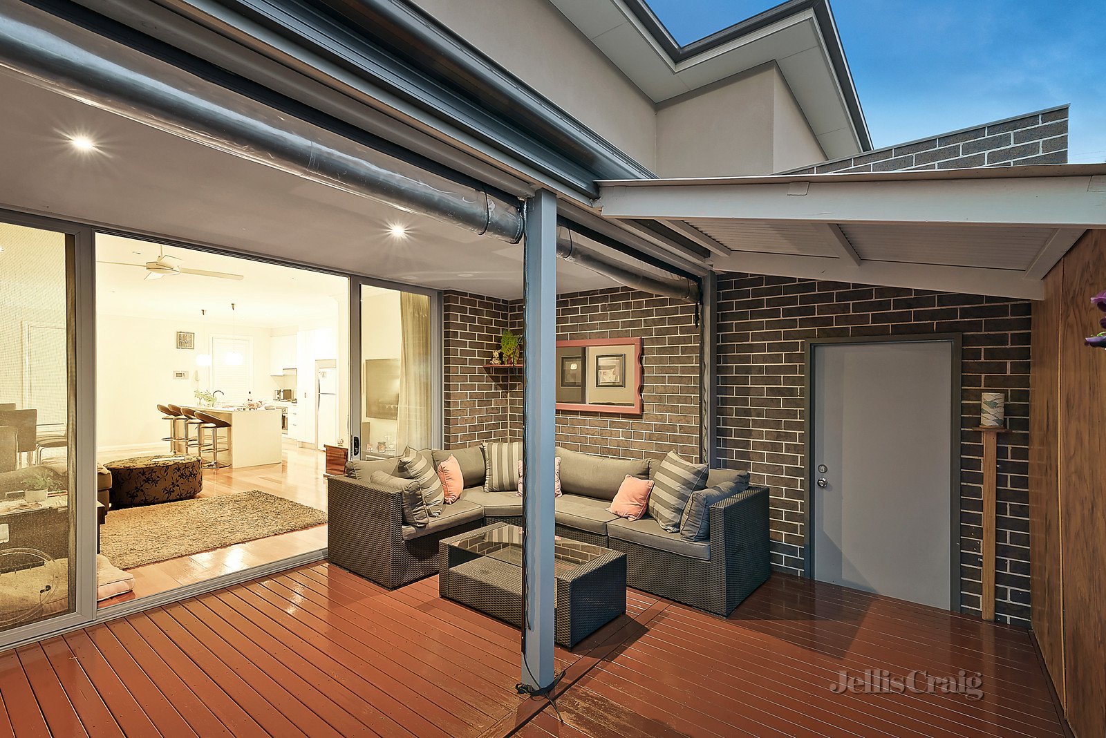 1/7 Talford Street, Doncaster East image 10